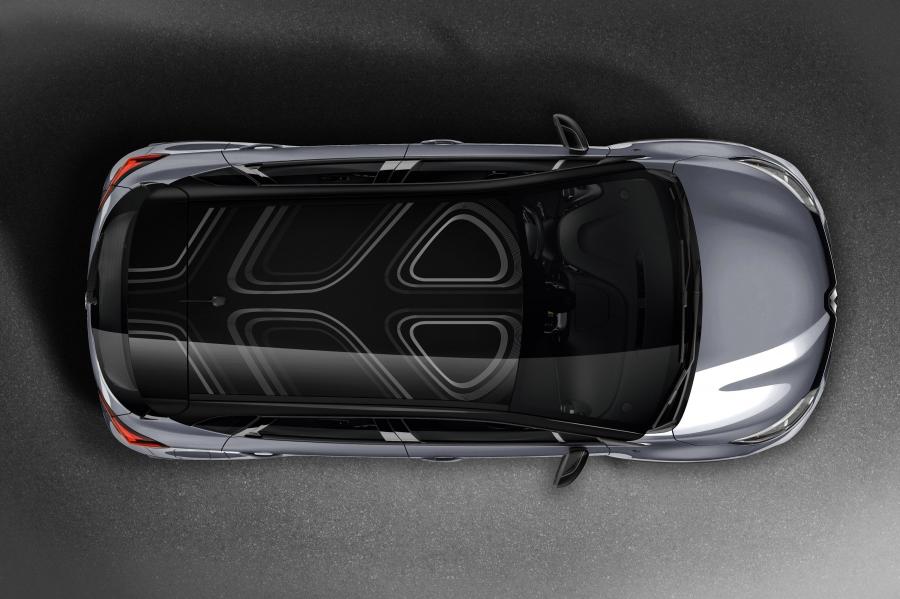  Renault Captur Pure Limited Edition 2015 года  (фото 2 из 8)